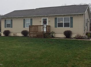 1385 Pleasant View Rd, New Columbia, PA 17856