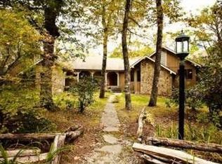 110 Dixon Dr, Highlands, NC 28741