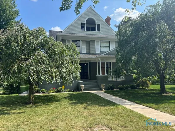 228 E Front St, Perrysburg, OH 43551