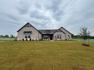 1108 Perrin Ln, Van Alstyne, TX 75495