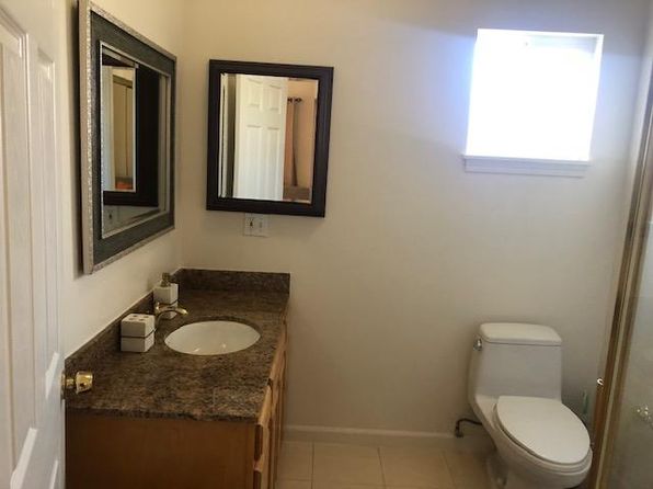 139 Tiburon Blvd