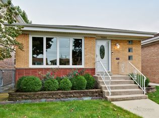 7534 N Oleander Ave, Chicago, IL