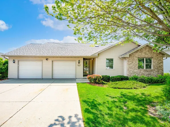 801 Desoto Dr, Janesville, WI 53546