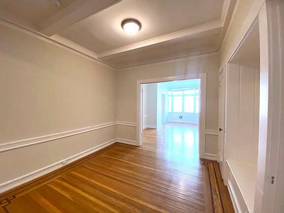 5th image of 1449 Washington St APT 1