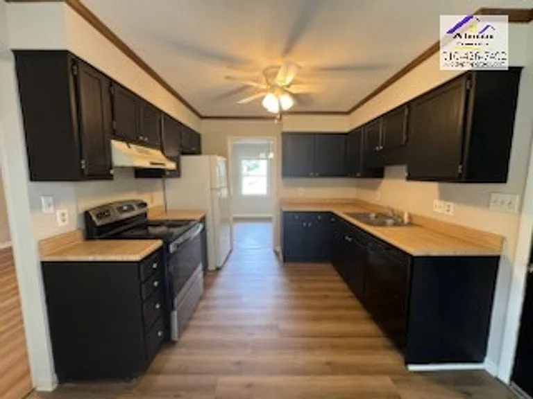 6263 Lake Trail Dr — Photo 9