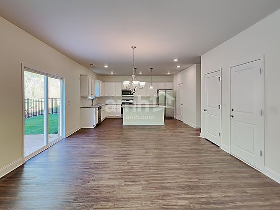5th image of 2031 Beaverwood Ln