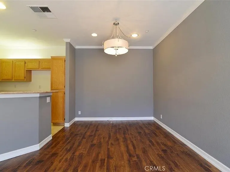 1308 Elmhurst — Photo 3