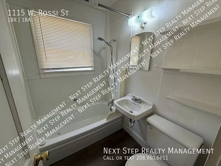 1115 W Rossi St — Photo 8
