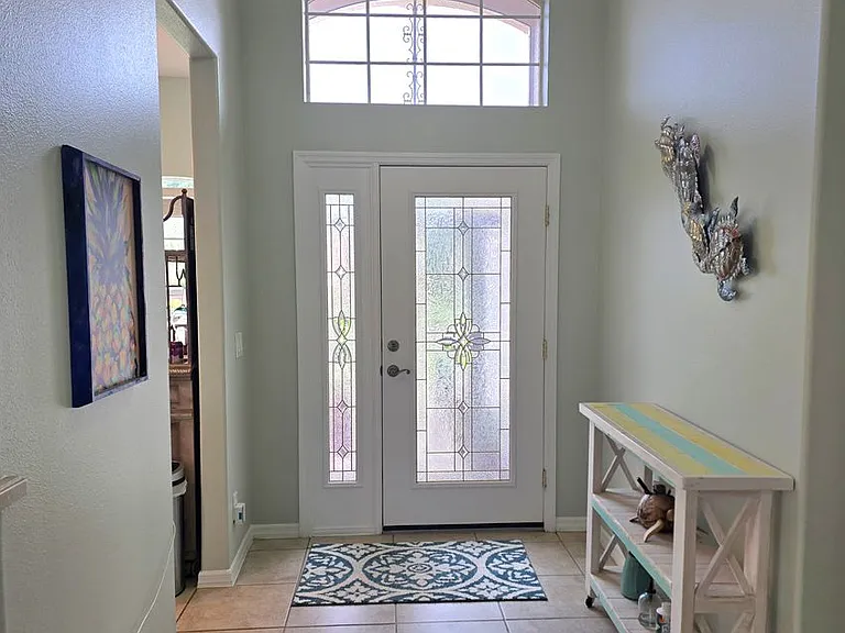 1148 W Diamond Shore Loop — Photo 2