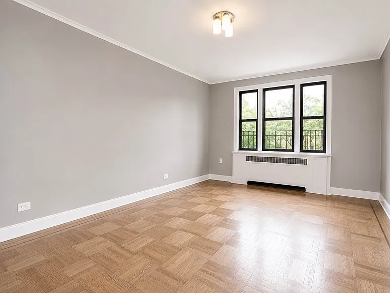 3660 Waldo Ave #4F — Photo 2