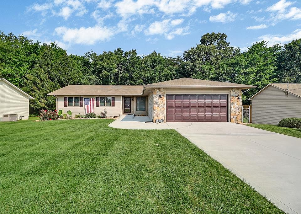1st image of 310 Southgate Dr