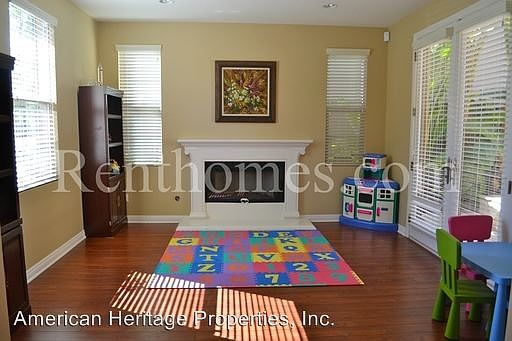 5th image of 8284 Katherine Claire Ct