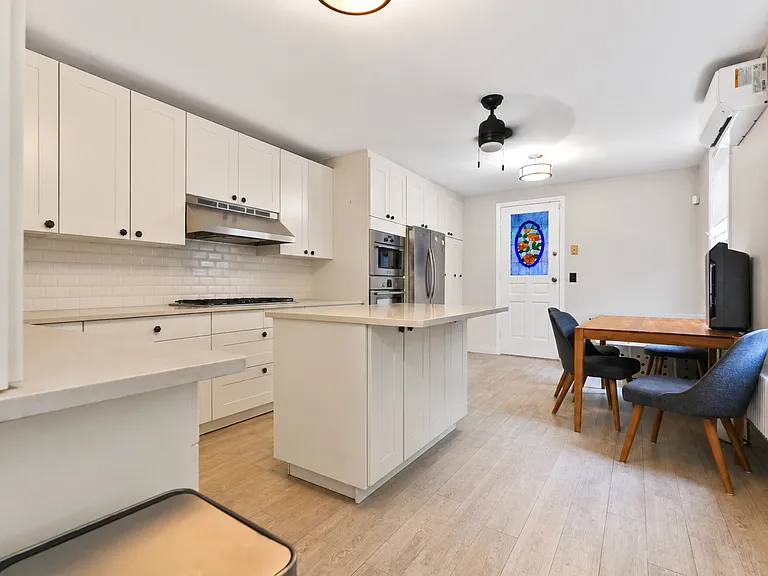 108 Withers St #1 — Photo 3