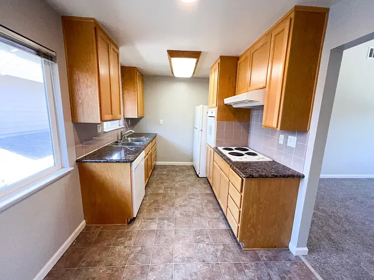 119 Fulton St #3 — Photo 6