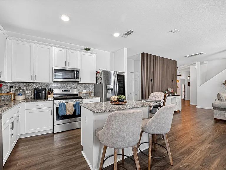 7031 Hobby Wind Ridge Dr — Photo 14