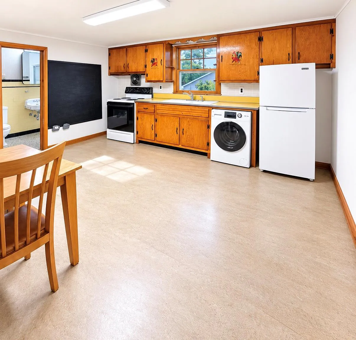 1 bed, 1.0 bath, 900 sqft, $2,500 — Photo 3