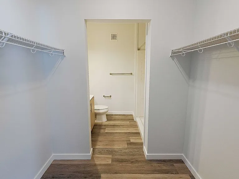 River Rock Apartments — Photo 98