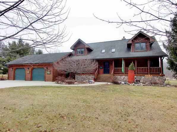 2129 332nd St, Osage, IA 50461