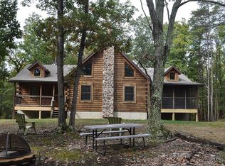 236 Donegal Ln, Berkeley Springs, WV 25411