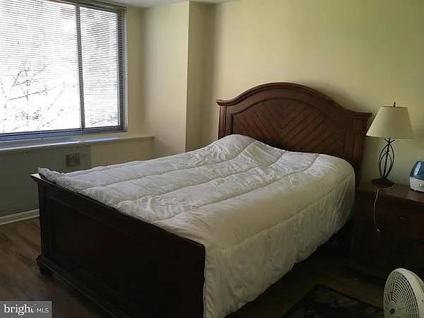 1012 Arlington Blvd #548 — Photo 9