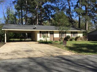 113 Arlington Dr, Pineville, LA 71360