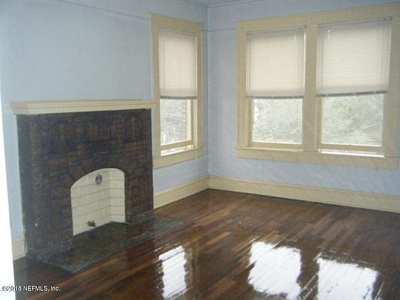 3rd image of 1629 N Liberty St APT 6