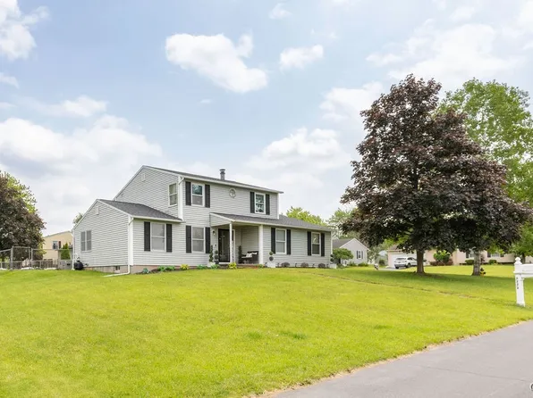 7772 New Hope W, Liverpool, NY 13090