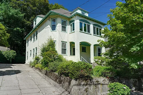 79 Bartlett Ave #79 Photo 1
