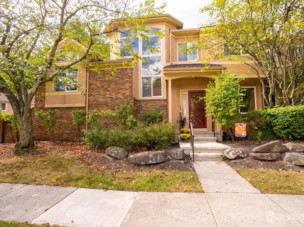 20 Kingsland Cir, Monmouth Junction, NJ 08852