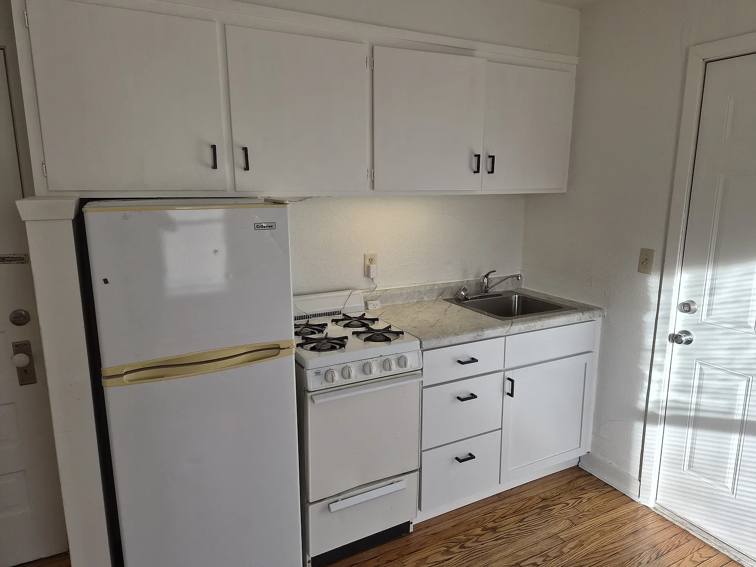 1 bed, 600 sqft, $750 — Photo 4