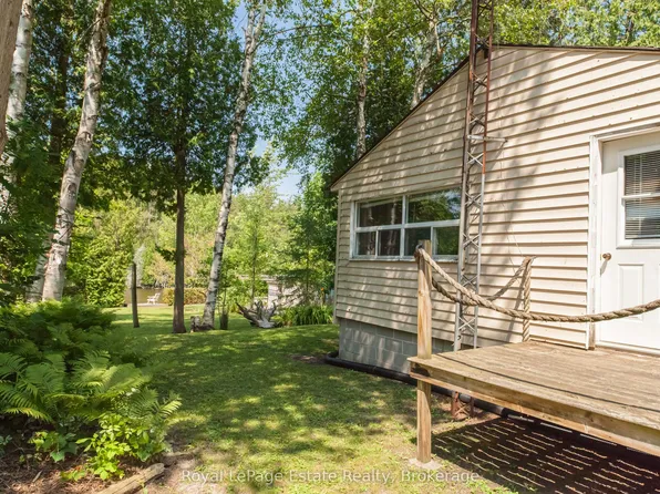20 Cammidge Cres, South Bruce Peninsula, ON N0H 2G0
