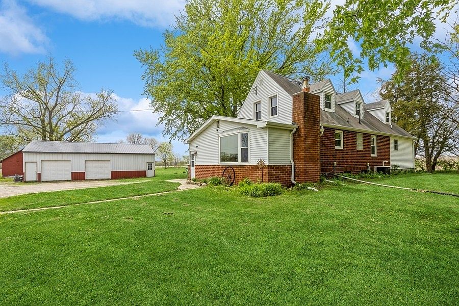 19260 290th St, Adel, IA 50003 Zillow