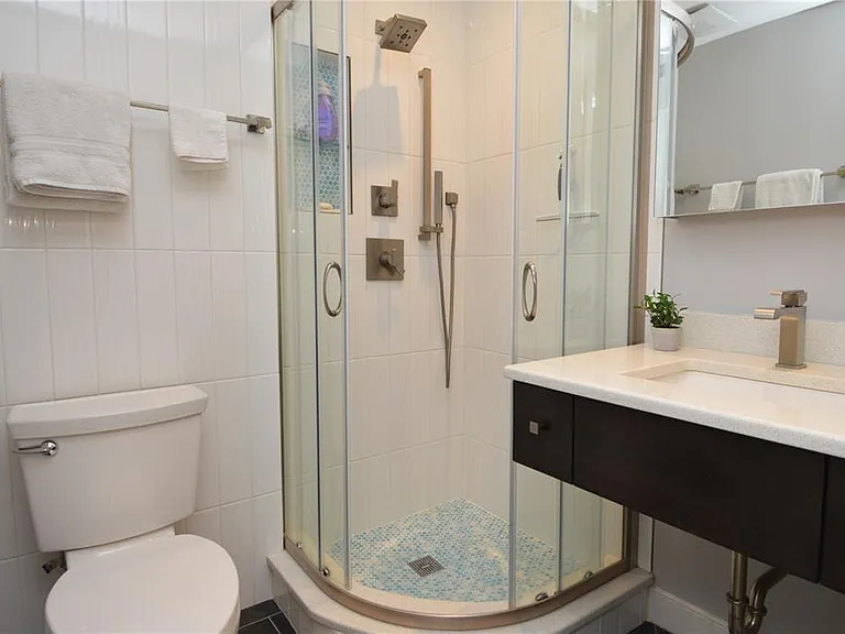 5245 Coquina Key Dr SE #D — Photo 29