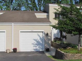 1007 Fairways Dr, Lake Saint Louis, MO
