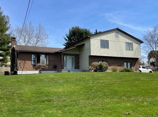 424 Highland St, Wethersfield, CT 06109