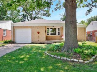 1658 S Windsor Rd, Wichita, KS 67218