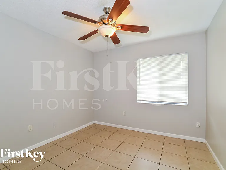 649 Nardello Dr — Photo 12