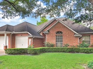 316 Bay Spring Dr, League City, TX 77573