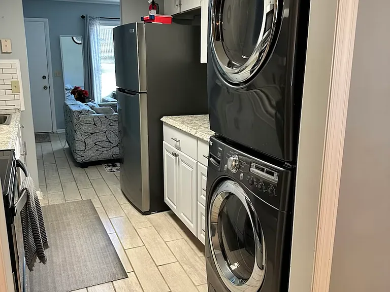 1728 Forest Ave #D — Photo 6