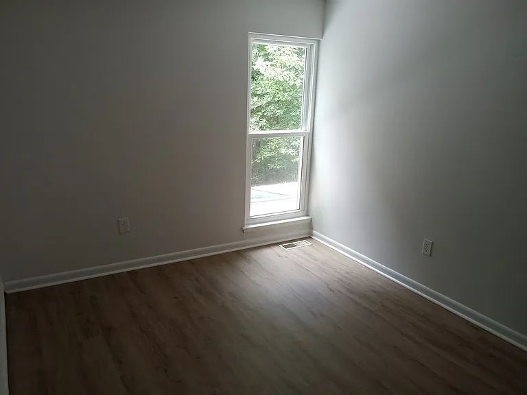 1829 Ivystone Dr — Photo 18