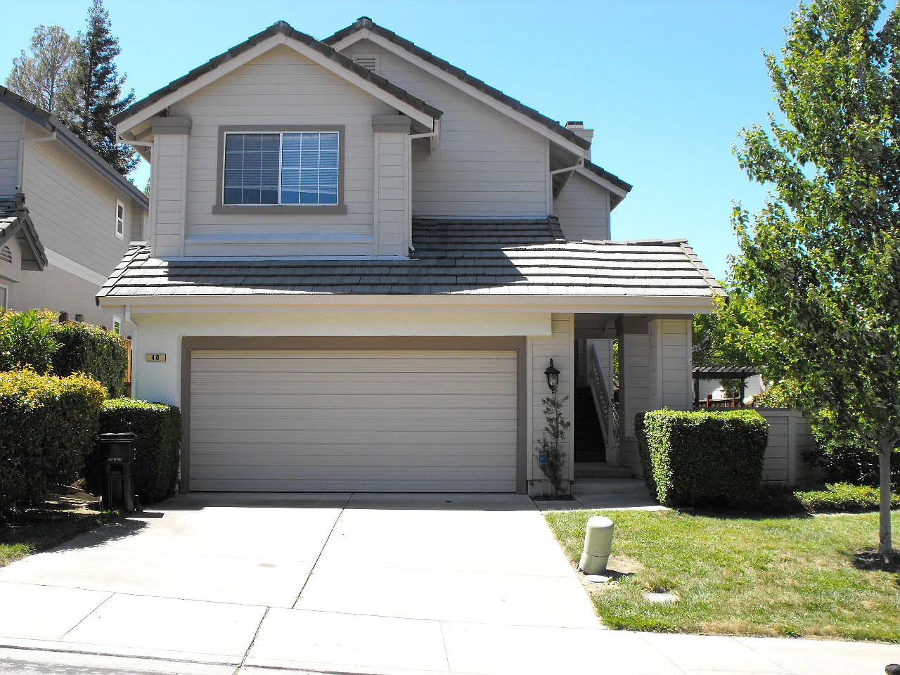 40 Summer Hill Ct photo 1