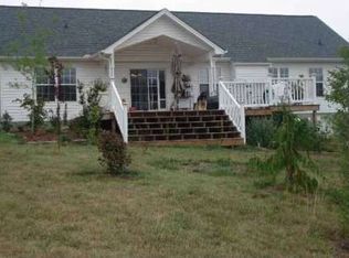 670 Rogers Rd, Seneca, SC 29678