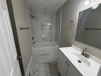 435 Harding St — Photo 12