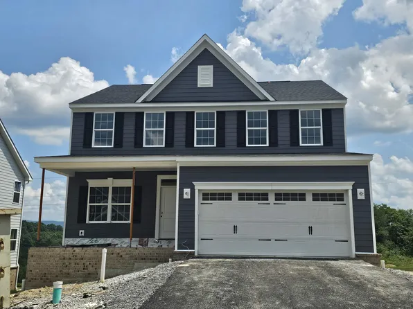 56 Tuscan Dr, Morgantown, WV 26508