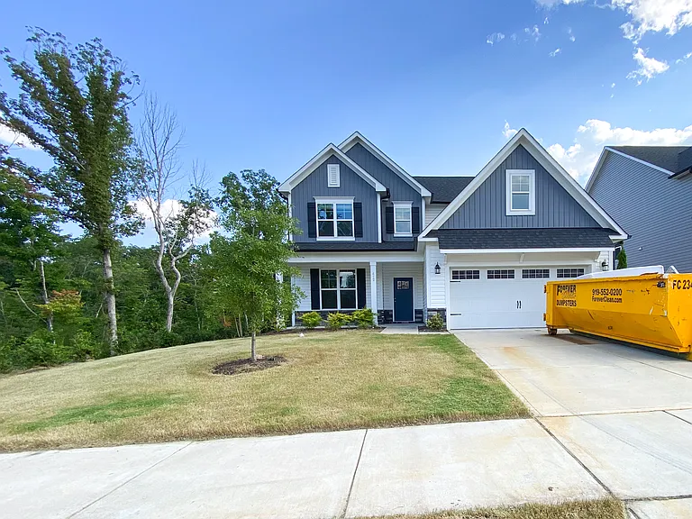412 Highland Forest Dr — Photo 1