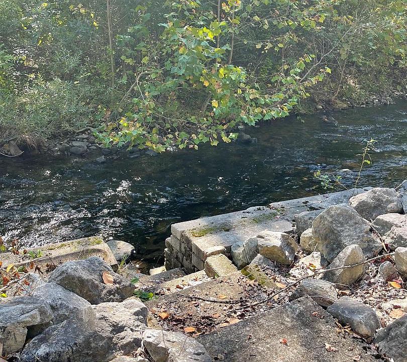 7th image of this home