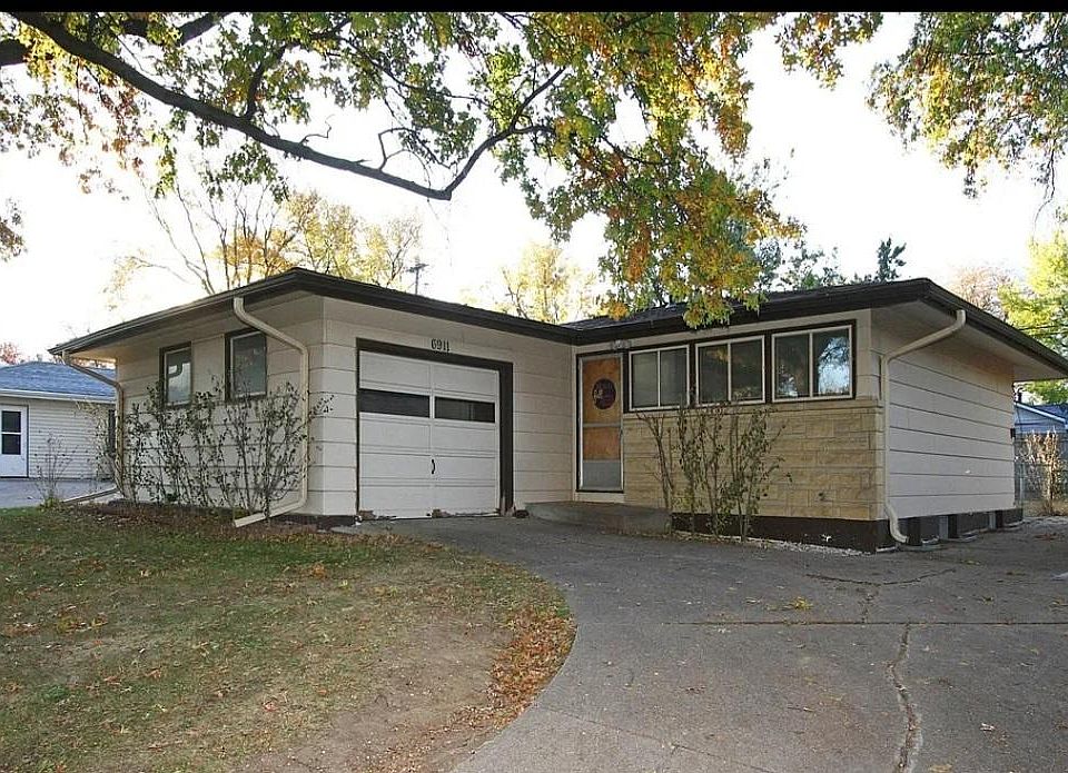 Split driveway