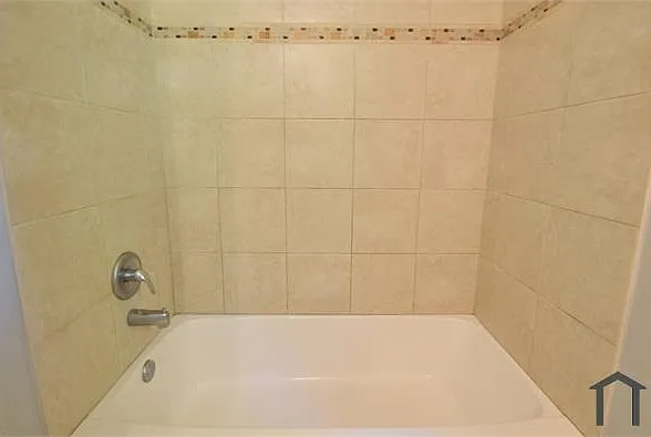 3300 Windsor Ave #1 — Photo 16