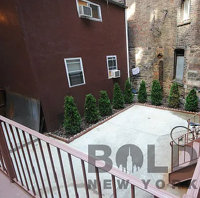 Rented by Bold New York | media 5