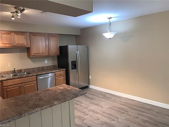 4th image of 1169 Black Duck Ct